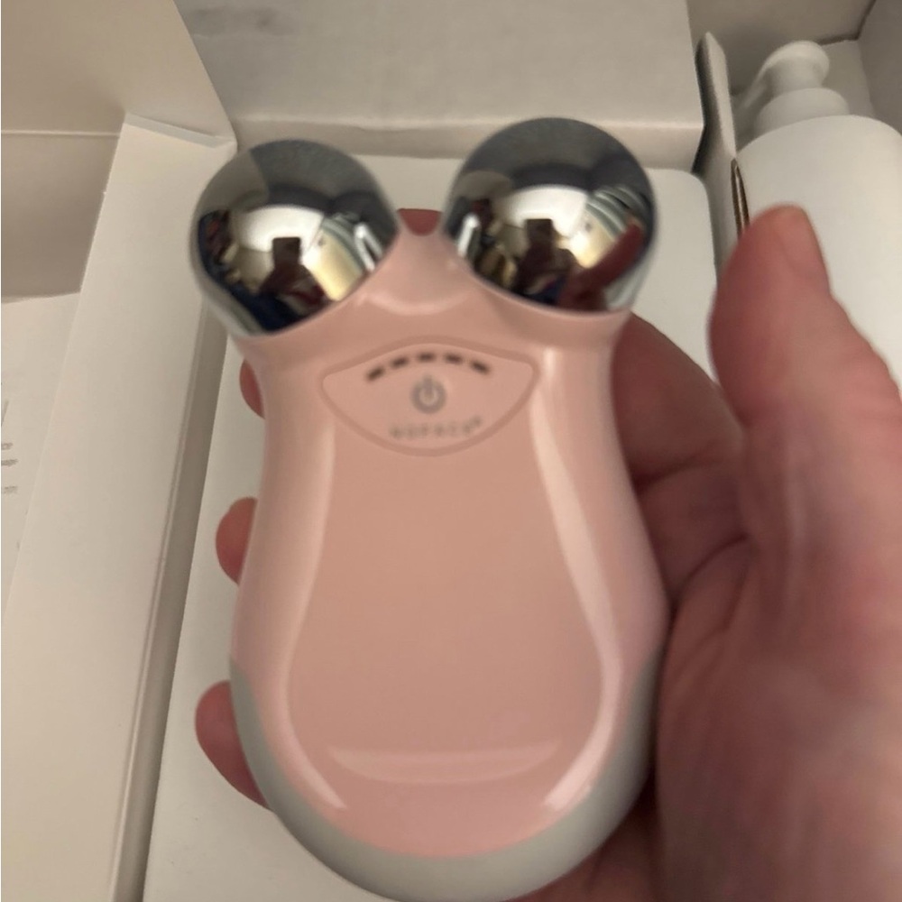 NuFace Mini